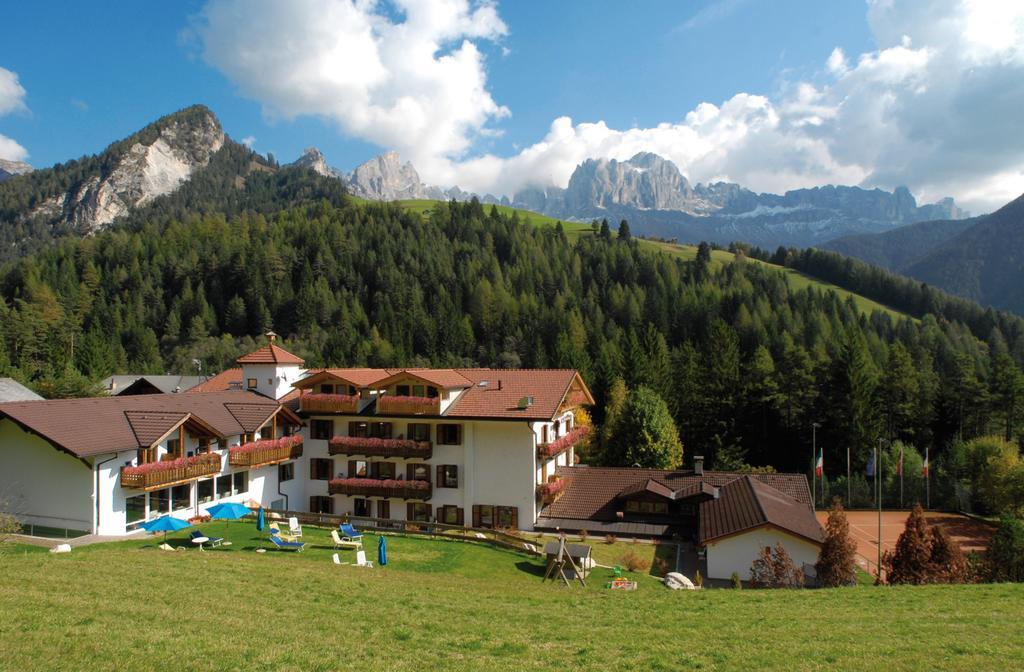 Dolomitenhotel Weisslahnbad Tires Eksteriør bilde